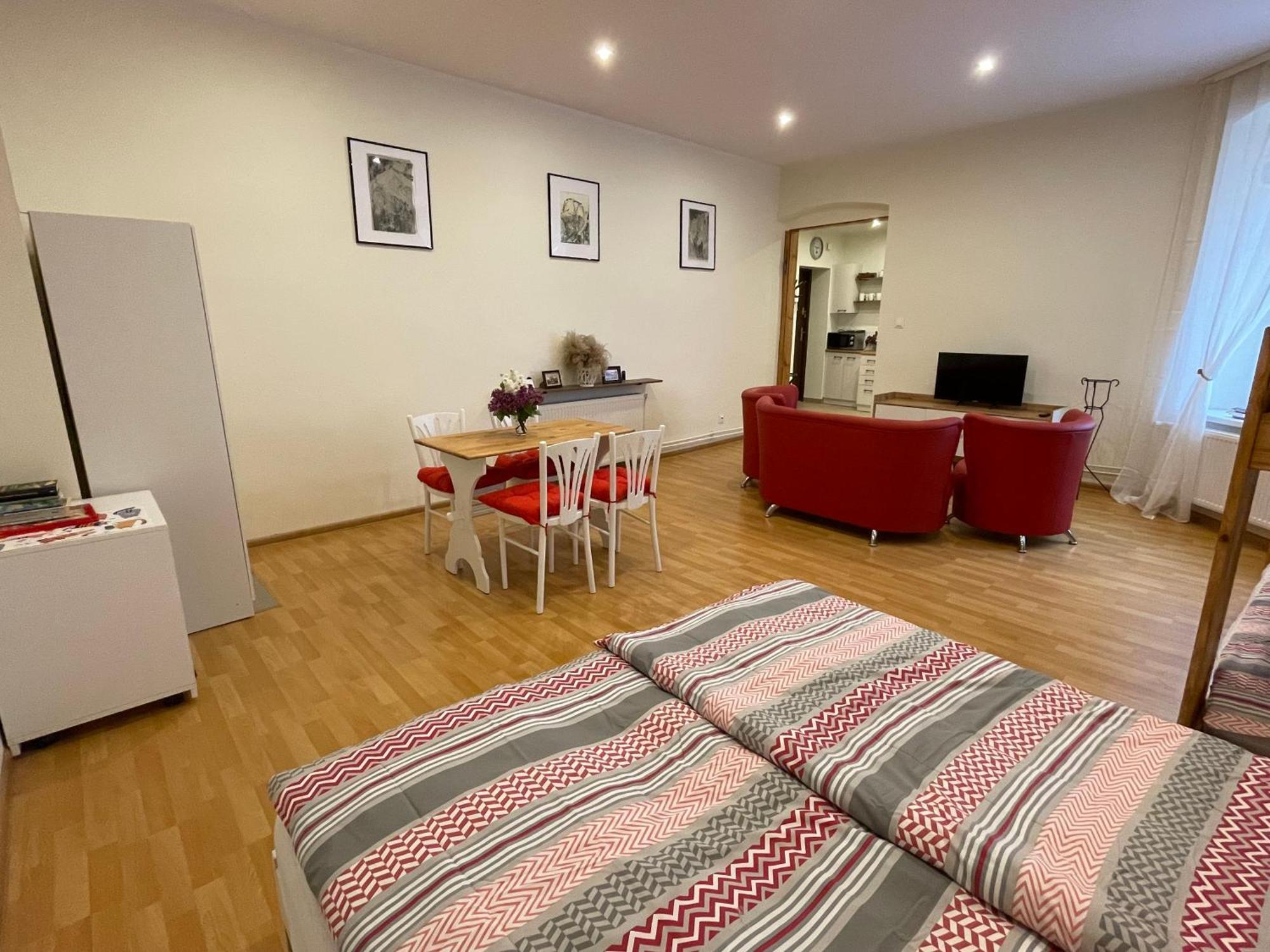 Apartamenty Przy Starym Miescie Częstochowa Buitenkant foto